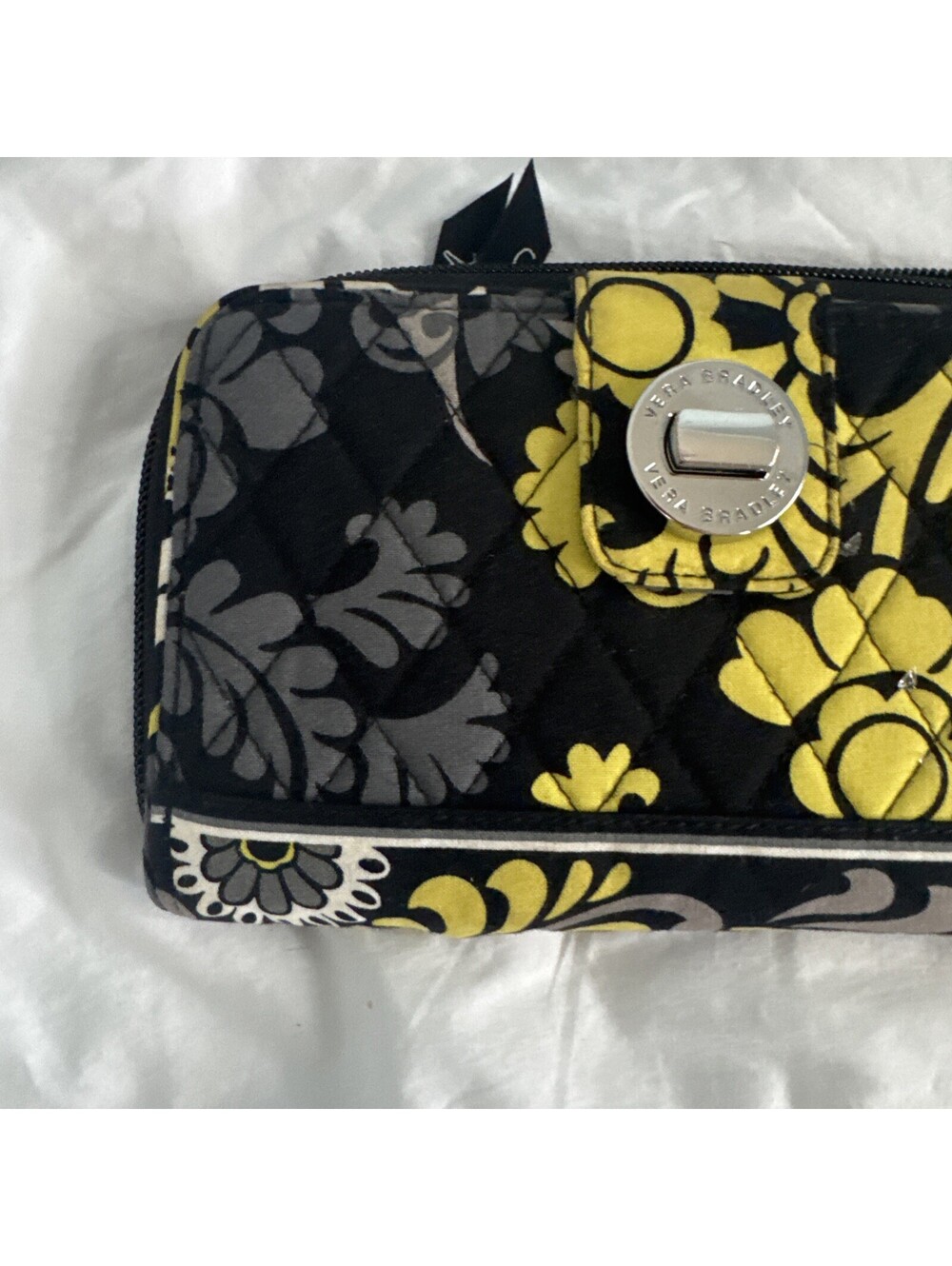 Vera Bradley Baroque Turnlock Wallet Organizer Black White Yellow Floral Retired - Picture 3 of 7